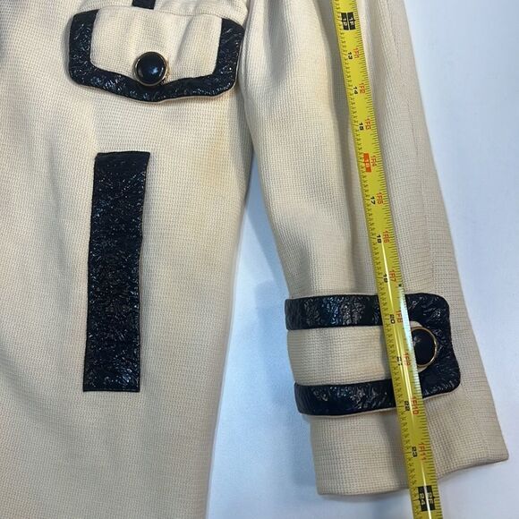 Rare Vintage Tory Burch overcoat - Picture 8 of 15